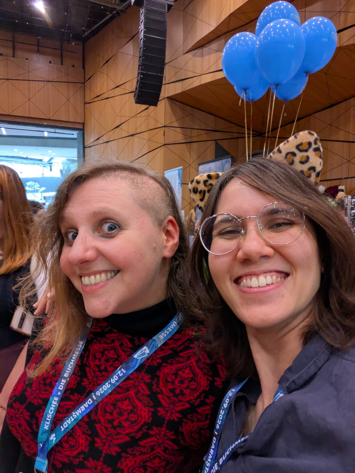Anja Dannenberg und Christel Scher